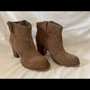 Splendid Lakota Booties